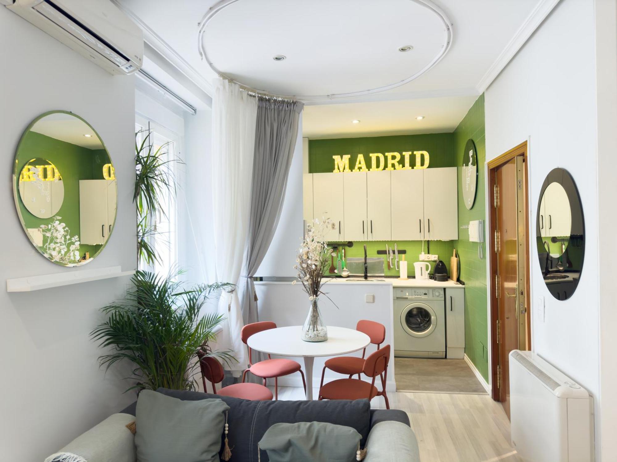 Disfruta Del Barrio De Las Letras Madrid Kültér fotó