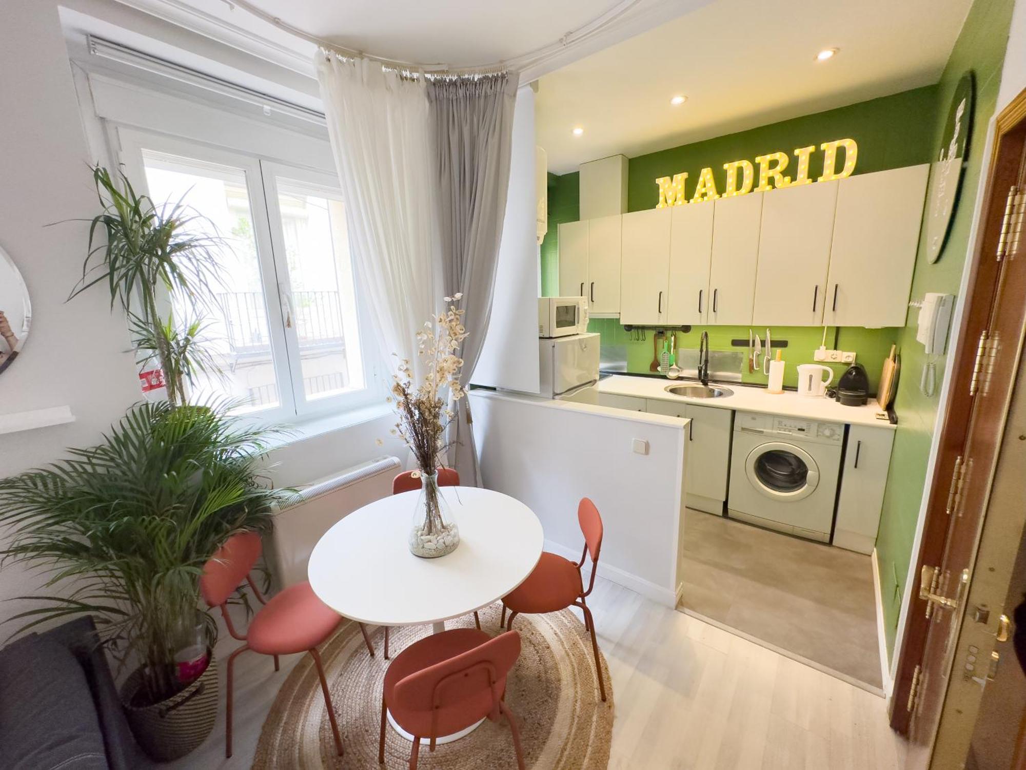 Disfruta Del Barrio De Las Letras Madrid Kültér fotó